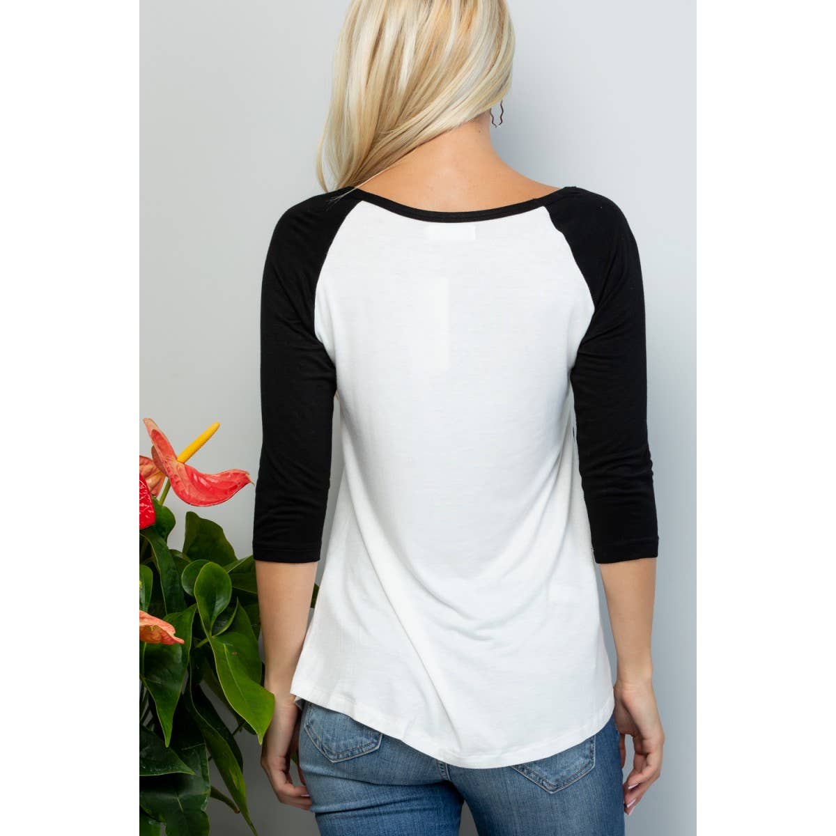 TOPS: Cactus Print Raglan Shirt