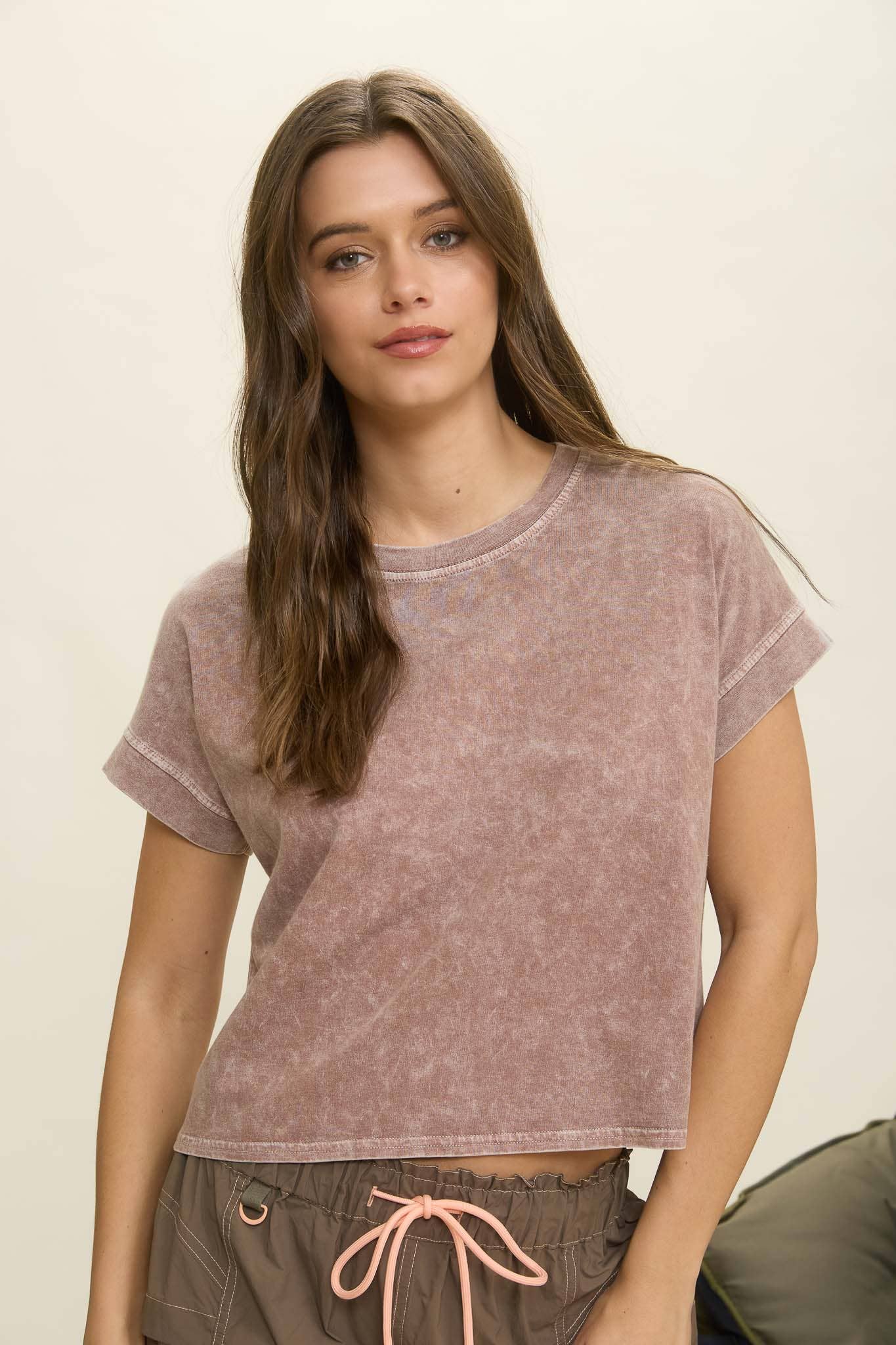 TOPS: WASHED EXTENDED SHOULDER SHORT SLEEVE KNIT TOP