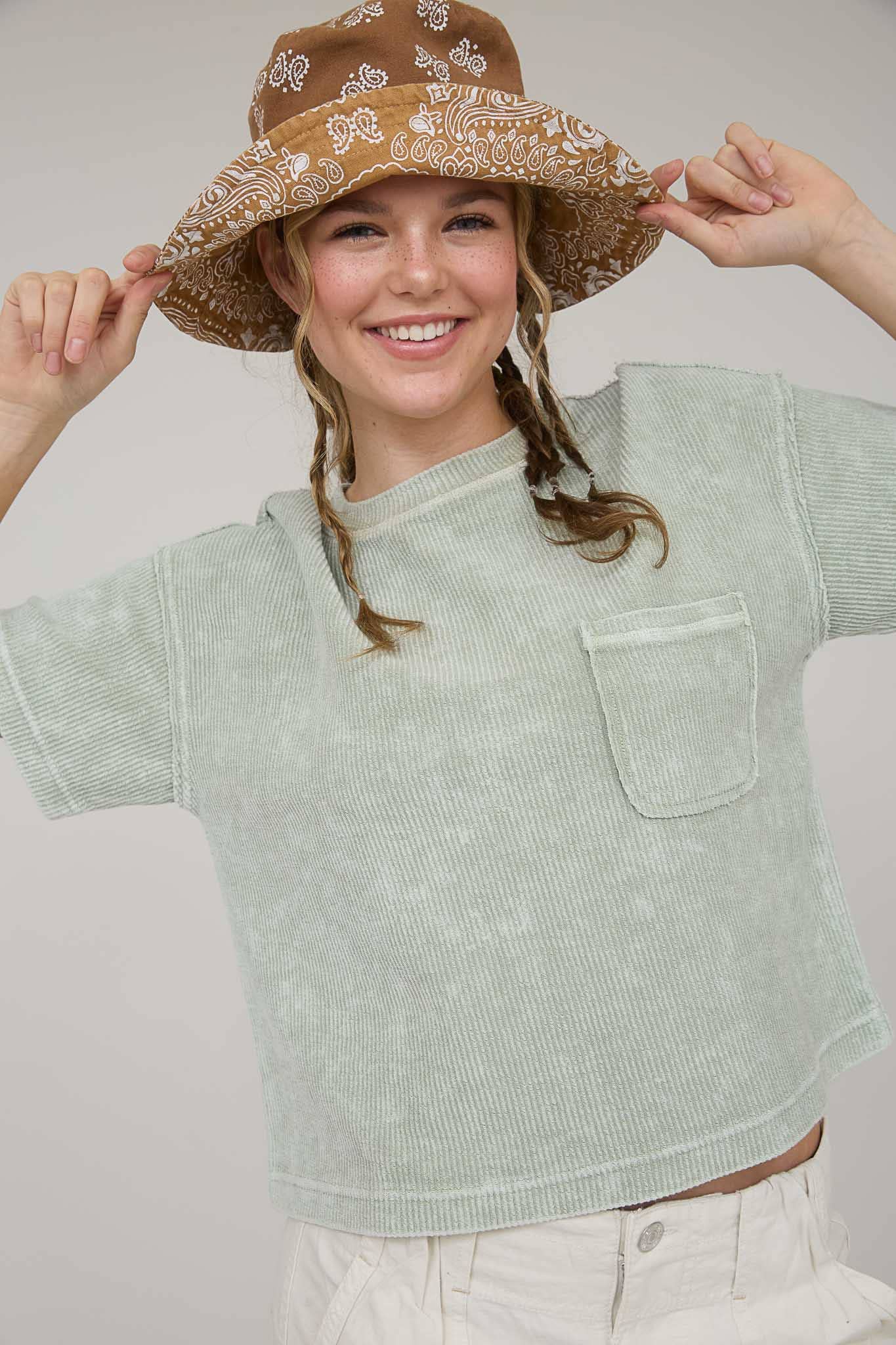 TOPS: WASHED RIBBED SHORT SLEEVE TEE WITH POCKET