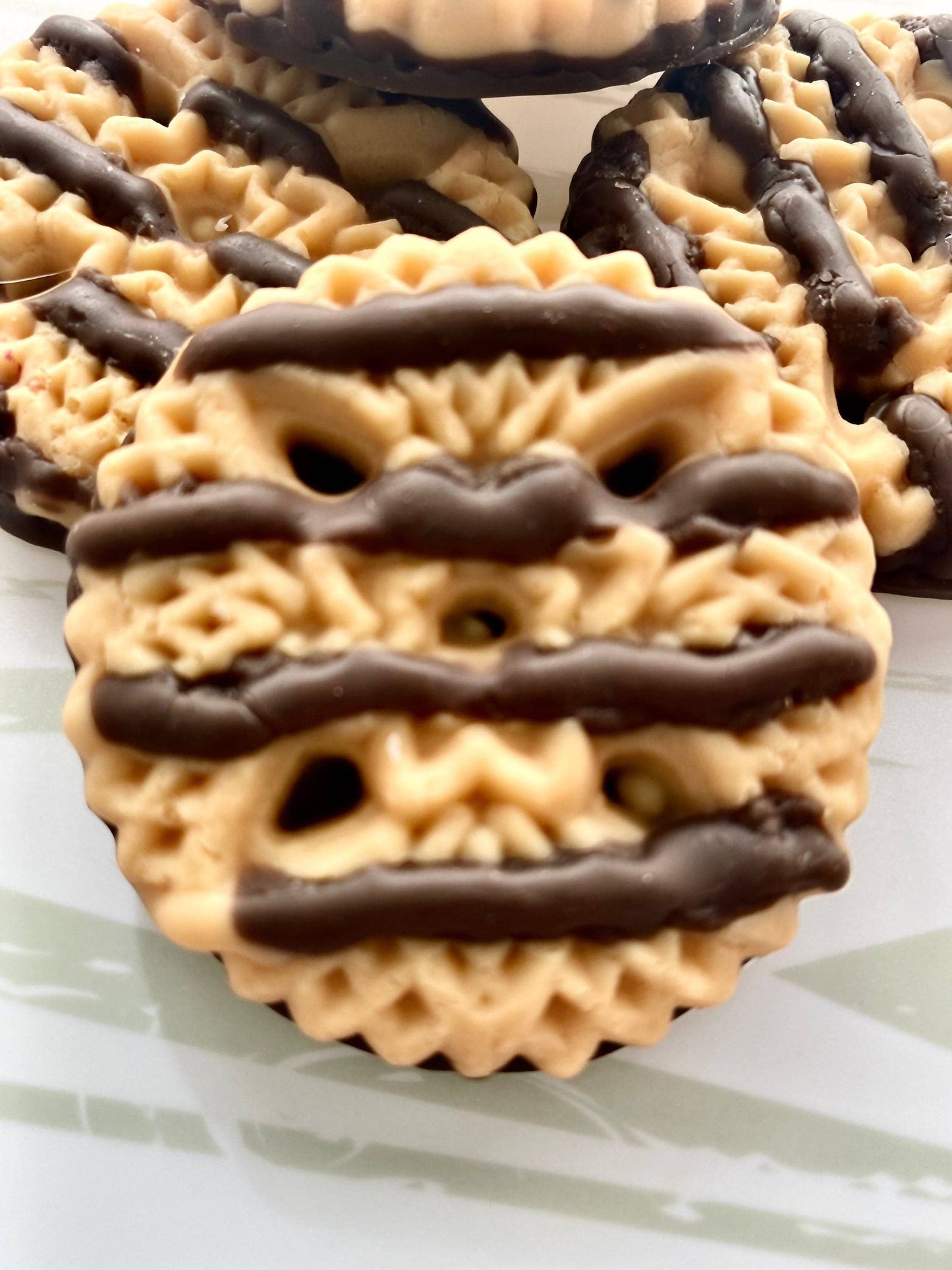 HOME: Striped Chocolate or Mint Chocolate Cookie Wax Melts
