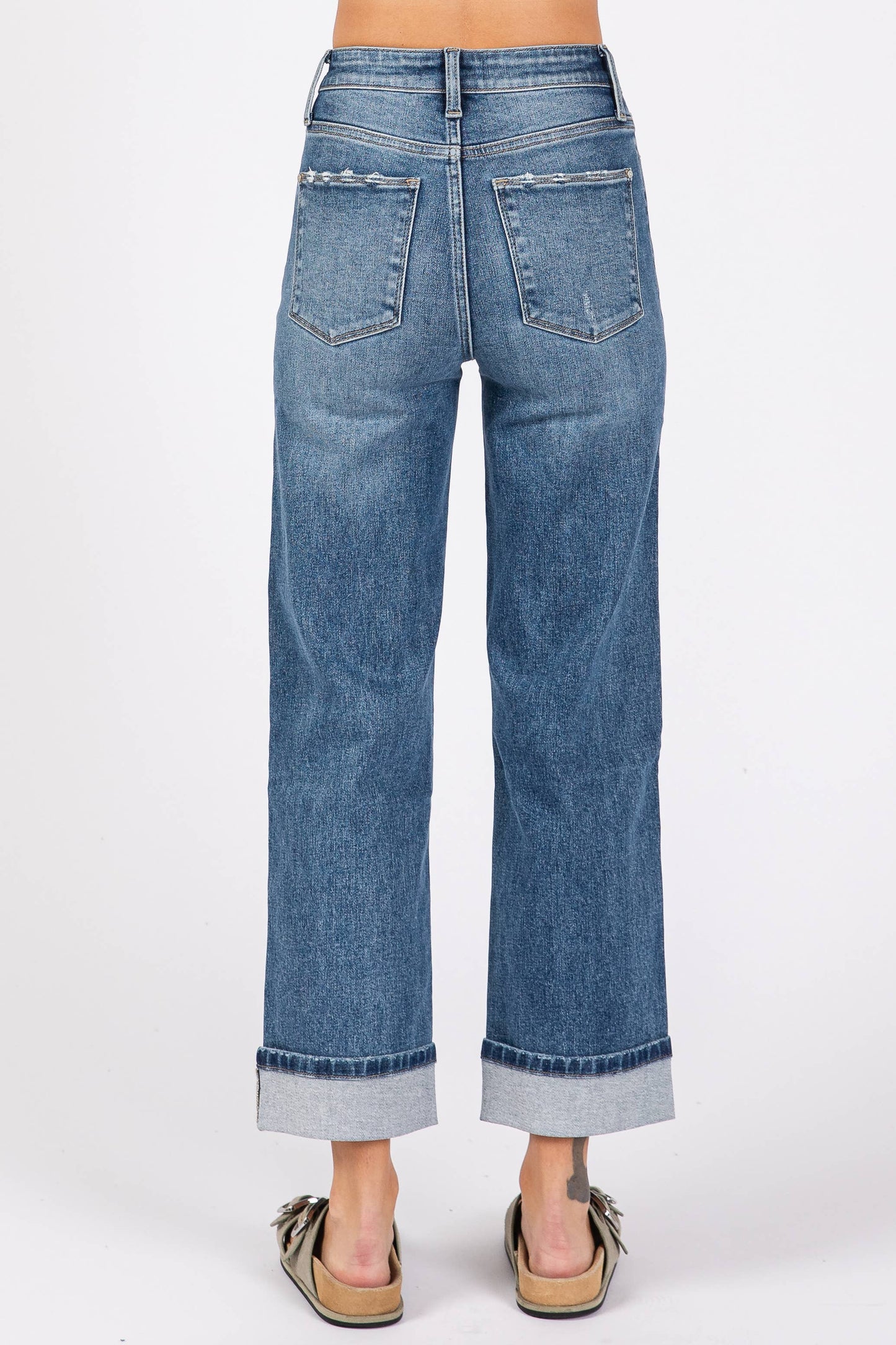 HIGH RISE STRETCH RELAXED STRAIGHT W/ CUFFED HEM