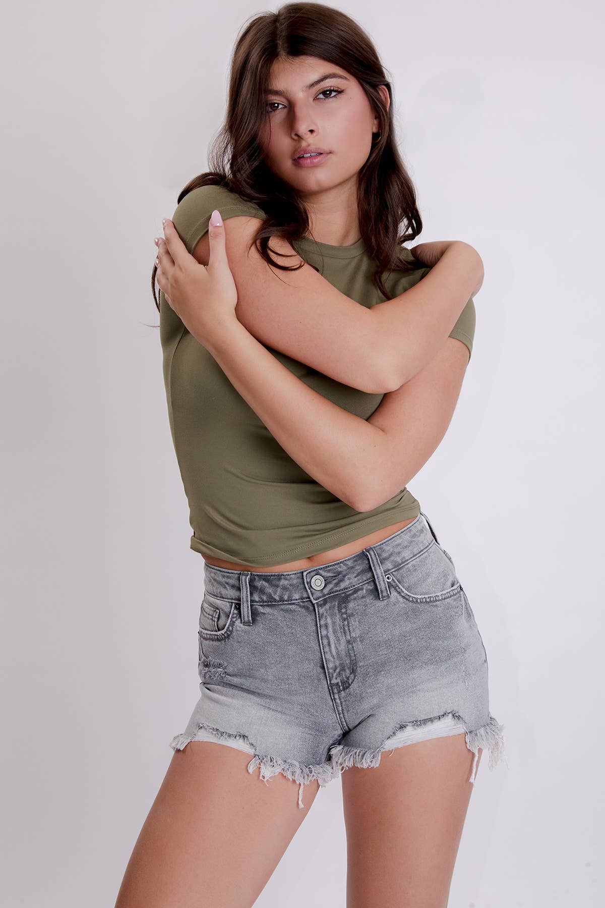 BOTTOMS: High Rise Destructed Summer Fray Hem Shorts
