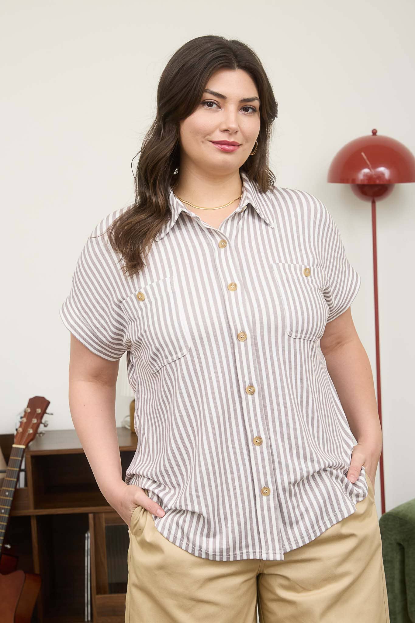 PLUS TOPS: STRIPE COLLARED SHORT SLEEVE BUTTON DOWN TOP