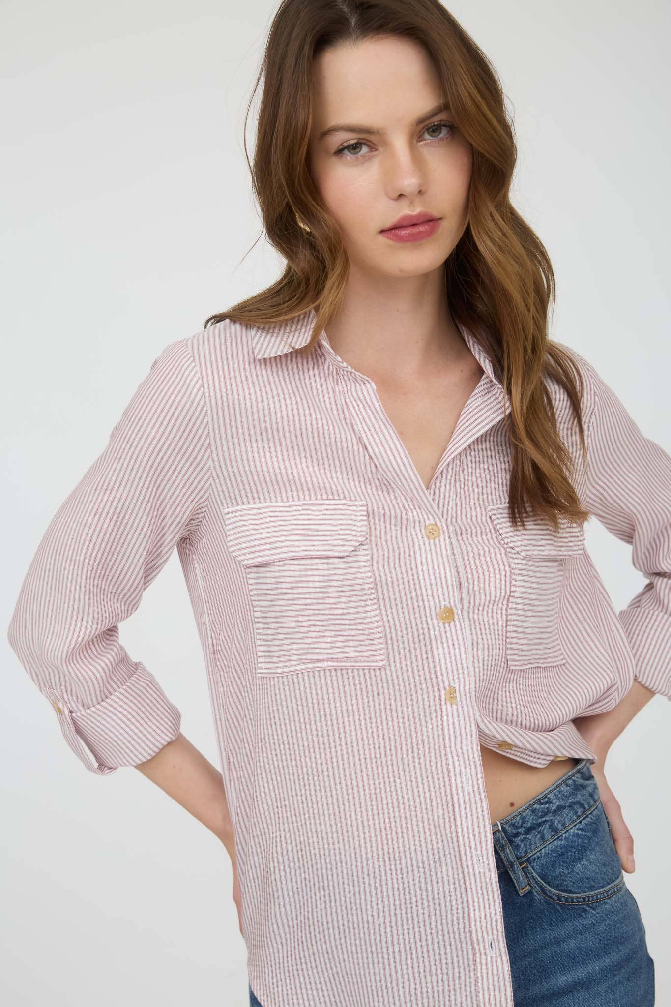 TOPS: STRIPED COLLARED BUTTON DOWN WITH POCKETS: BLACK