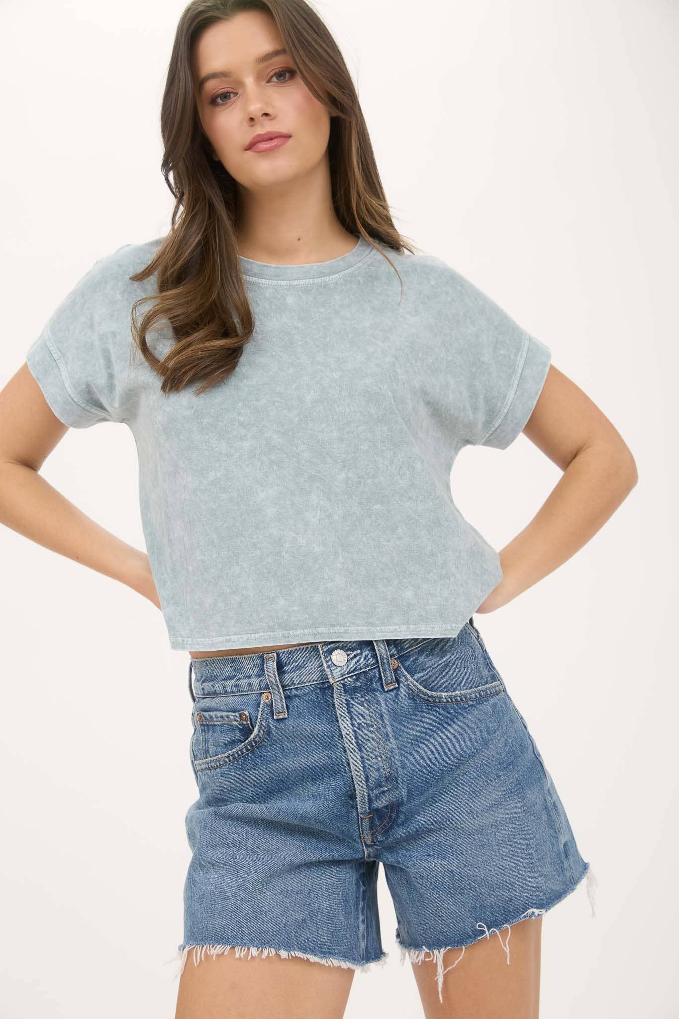 TOPS: WASHED EXTENDED SHOULDER SHORT SLEEVE KNIT TOP