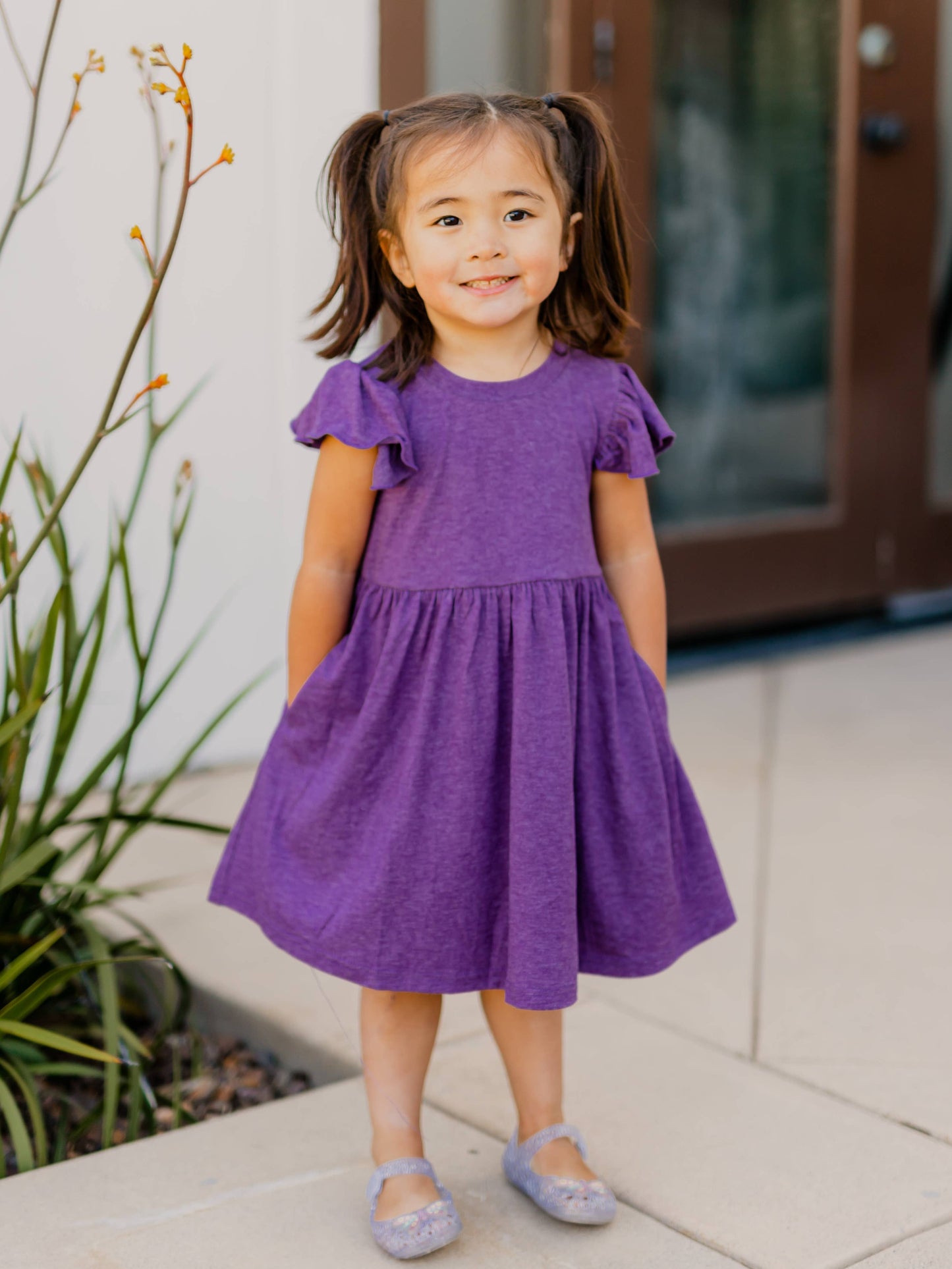 CHILDRENS: Ruffle Sleeve Little Girls Dress