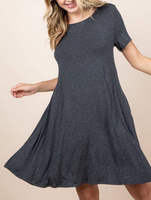 DRESS: PLUS SIZE SIDE HIDDEN POCKET SOLID DRESS