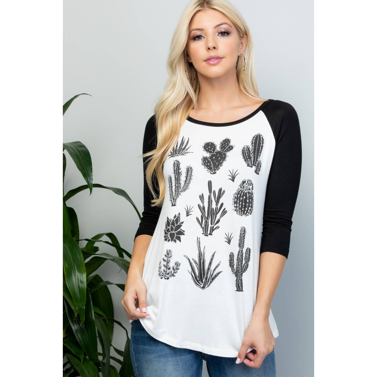 TOPS: Cactus Print Raglan Shirt