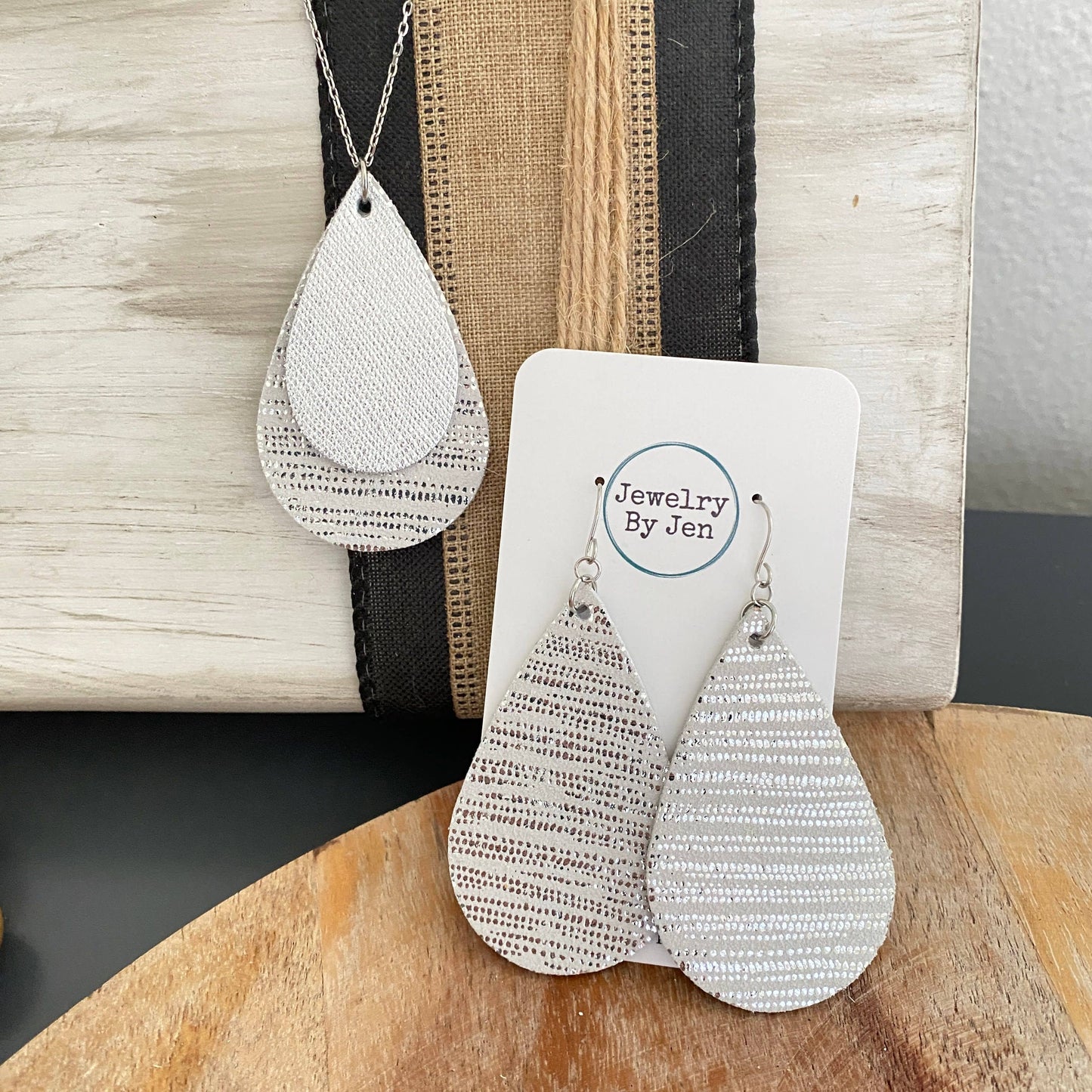 JEWELRY: Silver & Taupe Stripe