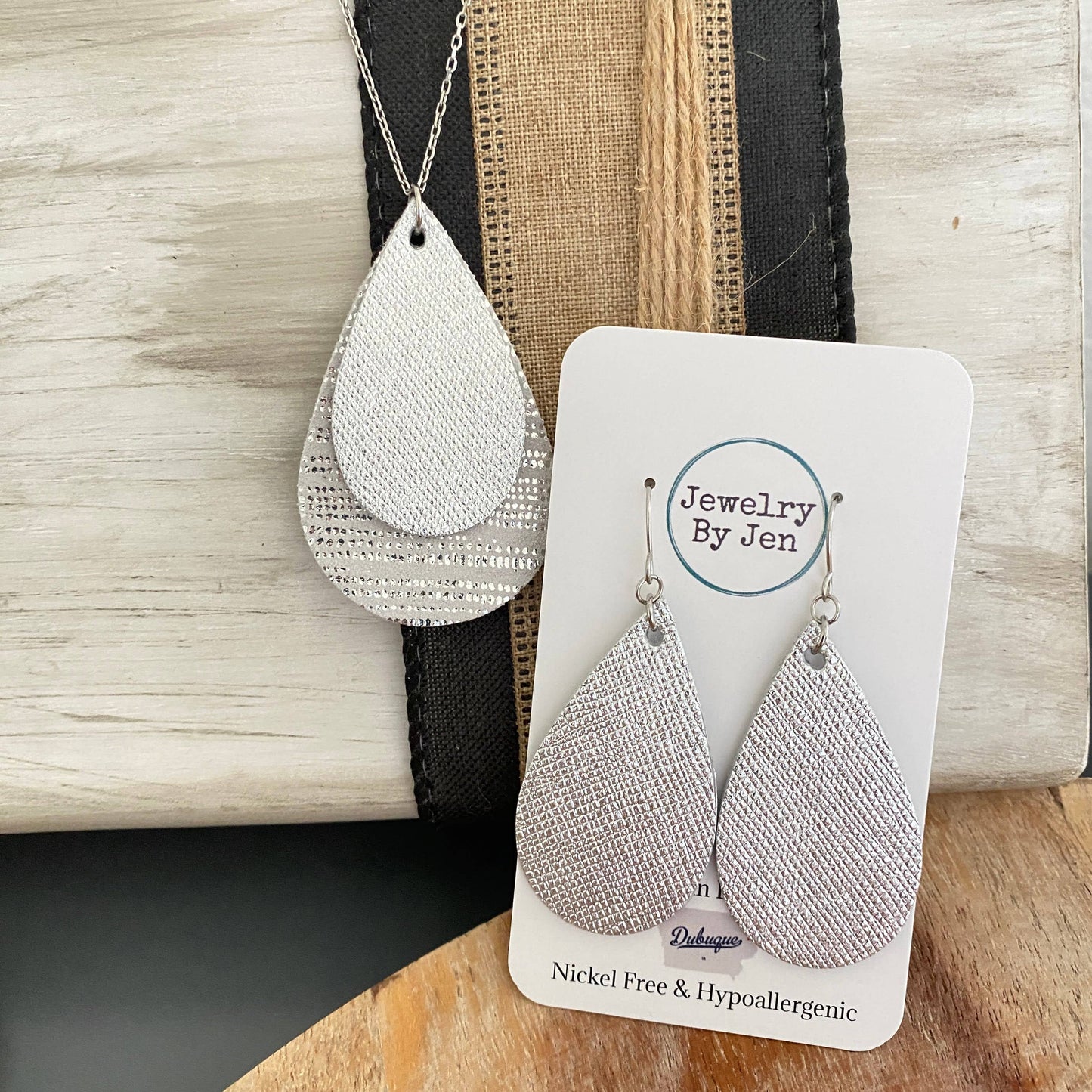 JEWELRY: Silver & Taupe Stripe