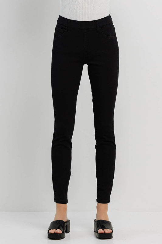 MUST HAVE JEANS: Mid Rise Pull On Skinny