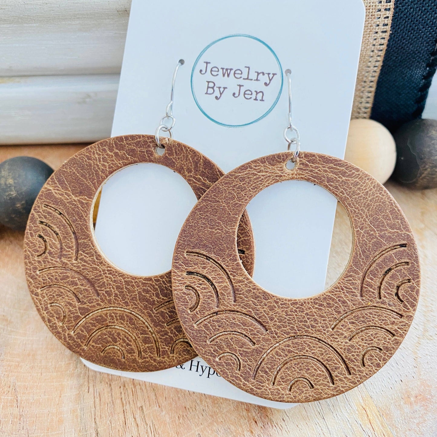 Jewelry: Embossed Large Rainbow Circle: Vintage Cowboy