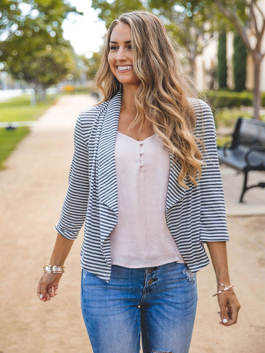 MUST HAVE JACKET: Soft 3/4 Sleeve Rae Blazer