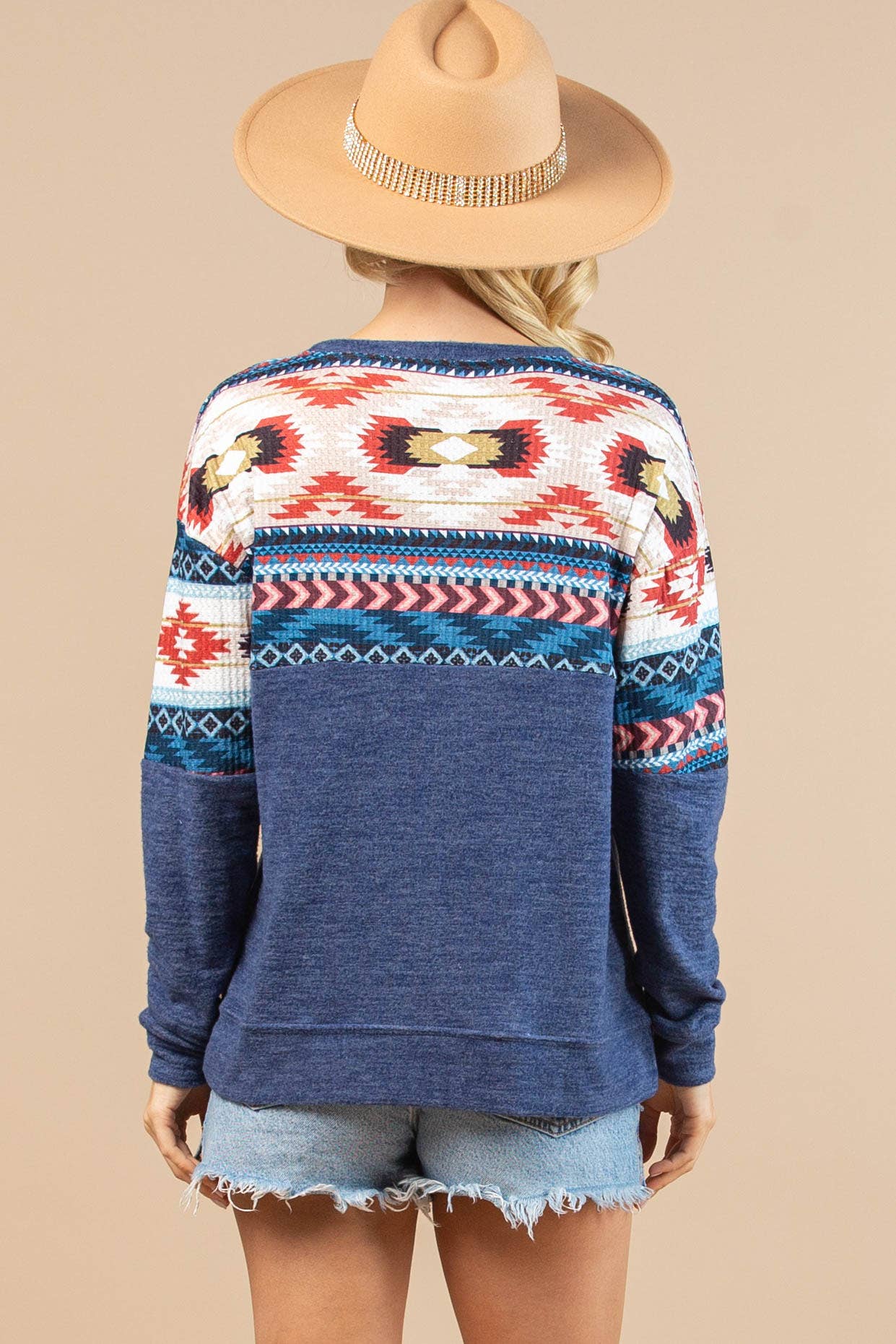 TOPS: APRIL AZTEC WAFFLE PRINT SOLID HACCI CONTRAST PULLOVER