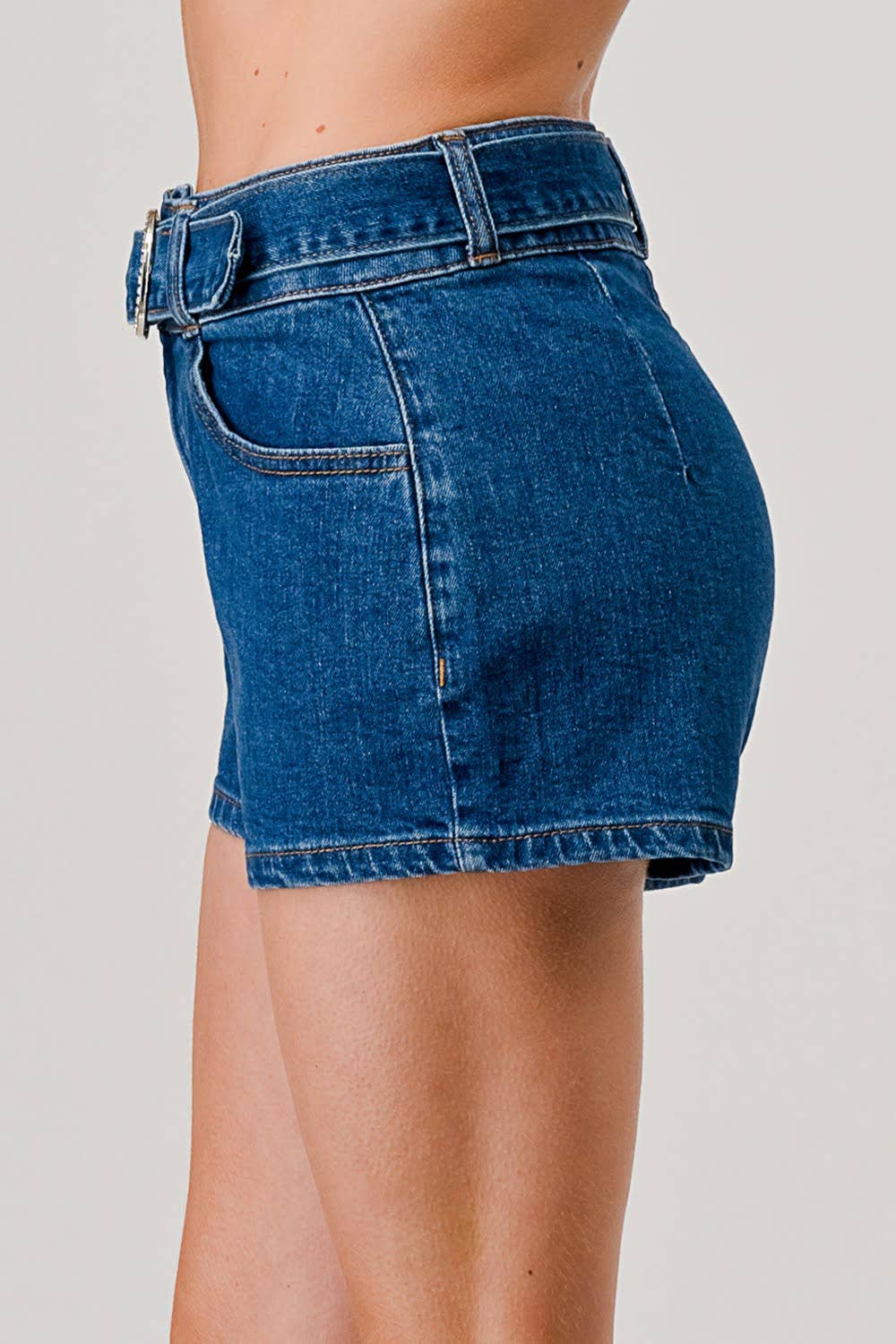 BOTTOMS: Shorts I6173HS - Medium Dark Wash - High Rise Belted Denim Shorts