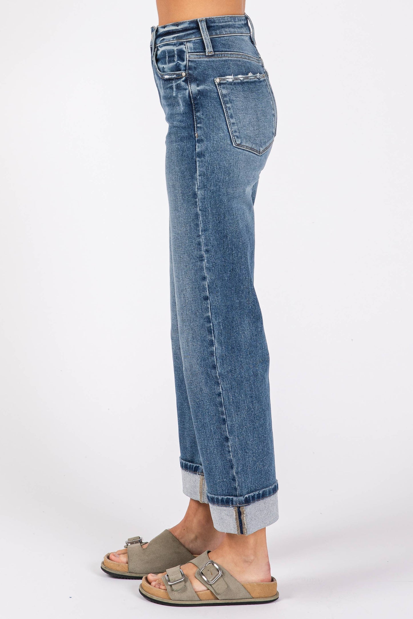 HIGH RISE STRETCH RELAXED STRAIGHT W/ CUFFED HEM