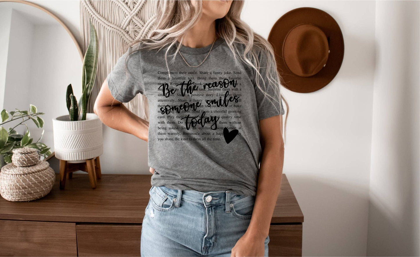 GRAPHIC TEE: Christian Be The Reason Someone Smiles Graphic Tee