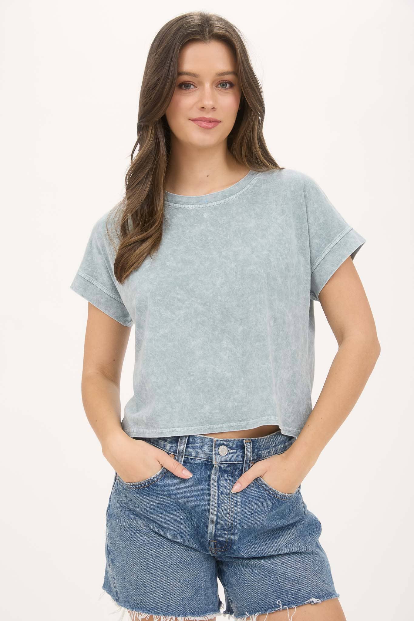 TOPS: WASHED EXTENDED SHOULDER SHORT SLEEVE KNIT TOP