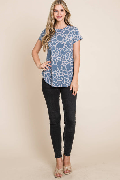 TOPS: ESSENTIALS WOMEN'S TEE
