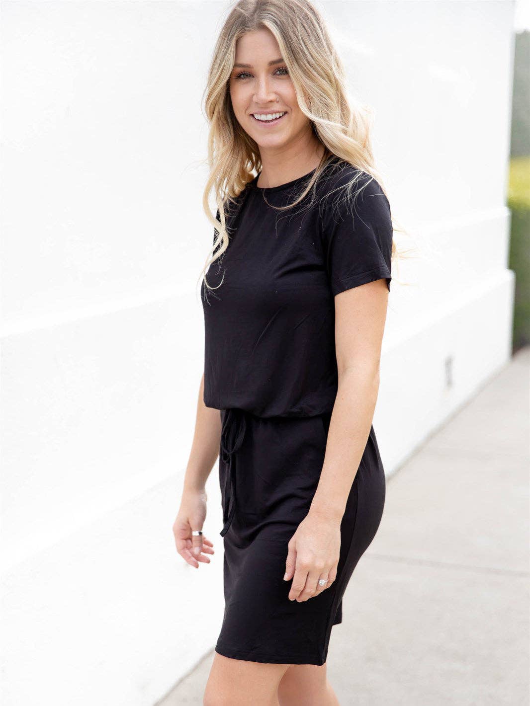 DRESS: Emi Tie Front Pocket Dress