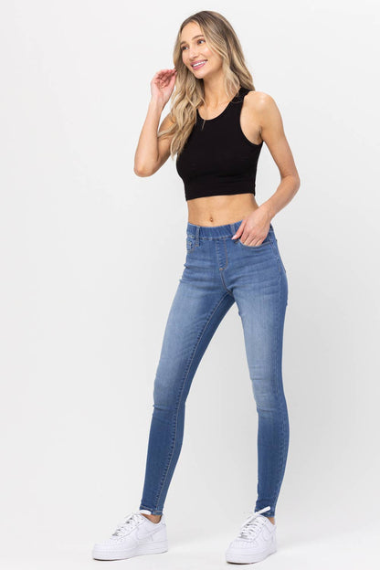 JEANS: Mid Rise Pull On Skinny - Light Wash