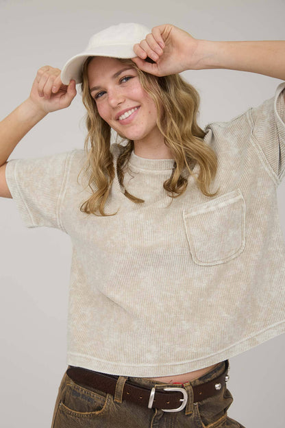 TOPS: WASHED RIBBED SHORT SLEEVE TEE WITH POCKET