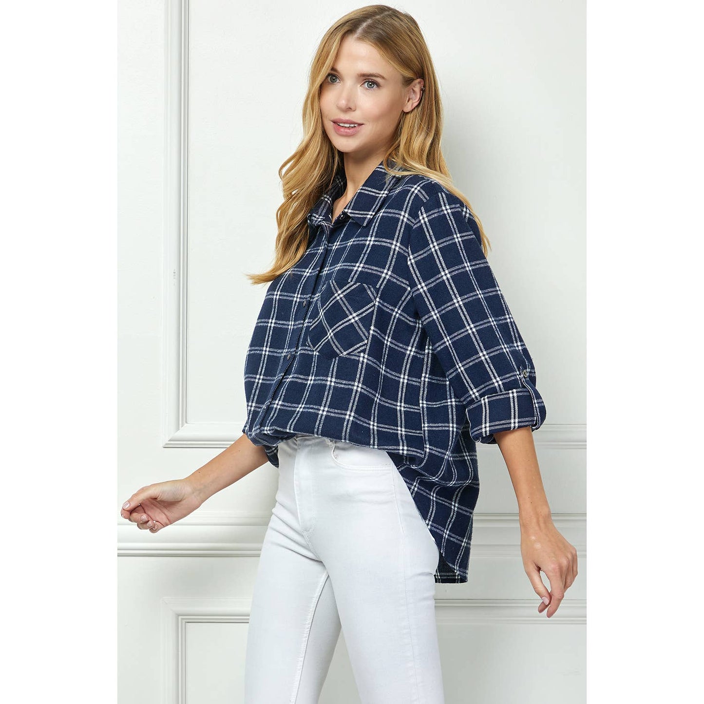 TOPS: PLAID FLANNEL ROLL SLEEVES  COLLAR NECK SHIRTS